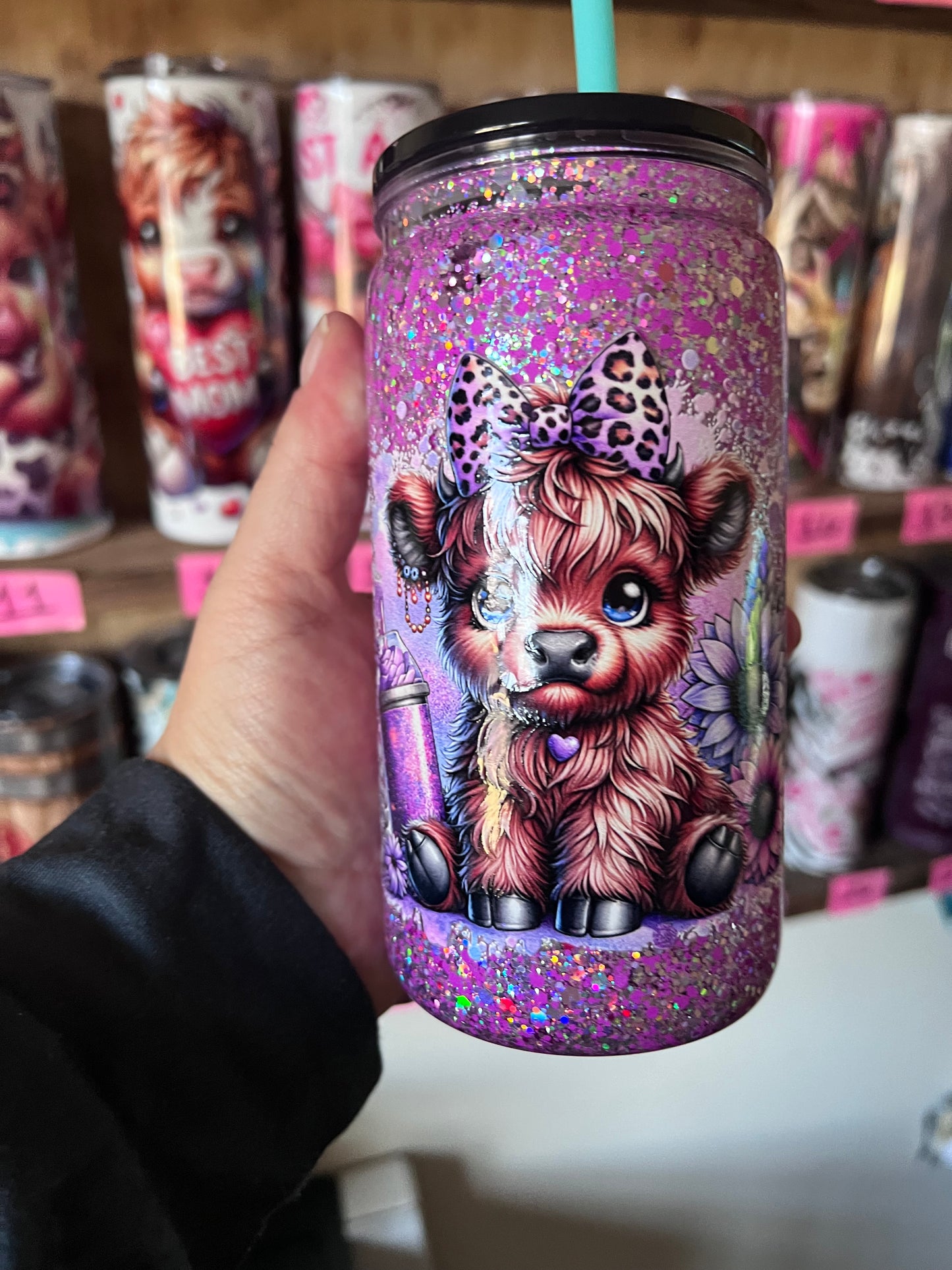 PINK BOW HIGHLAND COW WITH BOW