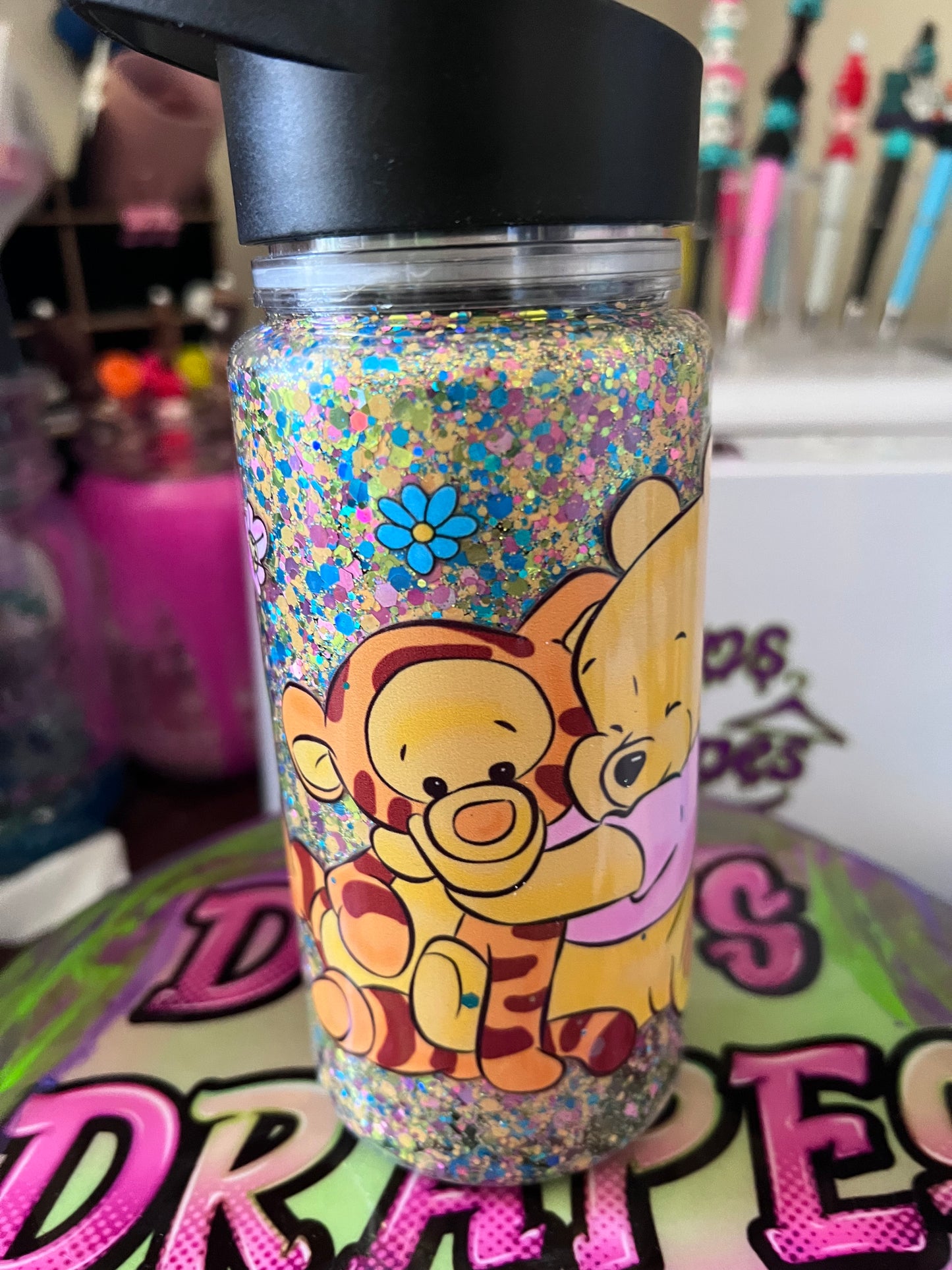 10OZ TODDLER FLIP TOP (DRY GLITTER) WINNIE THE POOH CUP